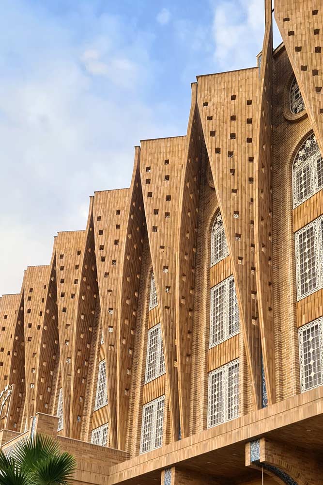 آجر نسوز شاموتی نما AP40 آذرخش- هتل چهار باغ اصفهان