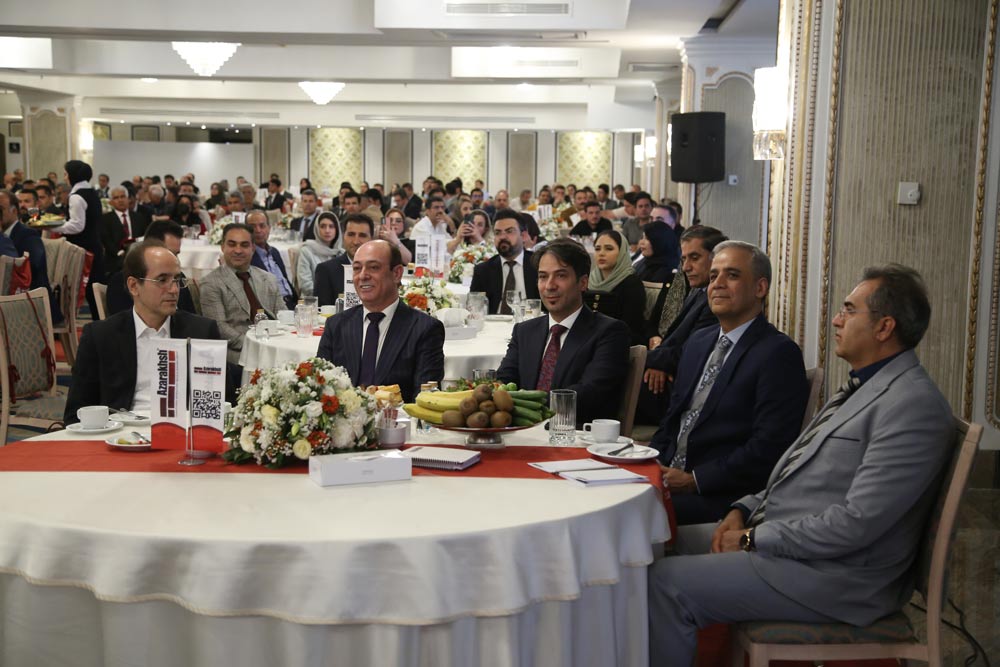 پنجمین گردهمایی توزیعکنندگان آجرنسوز نما آذرخش خرداد 1404