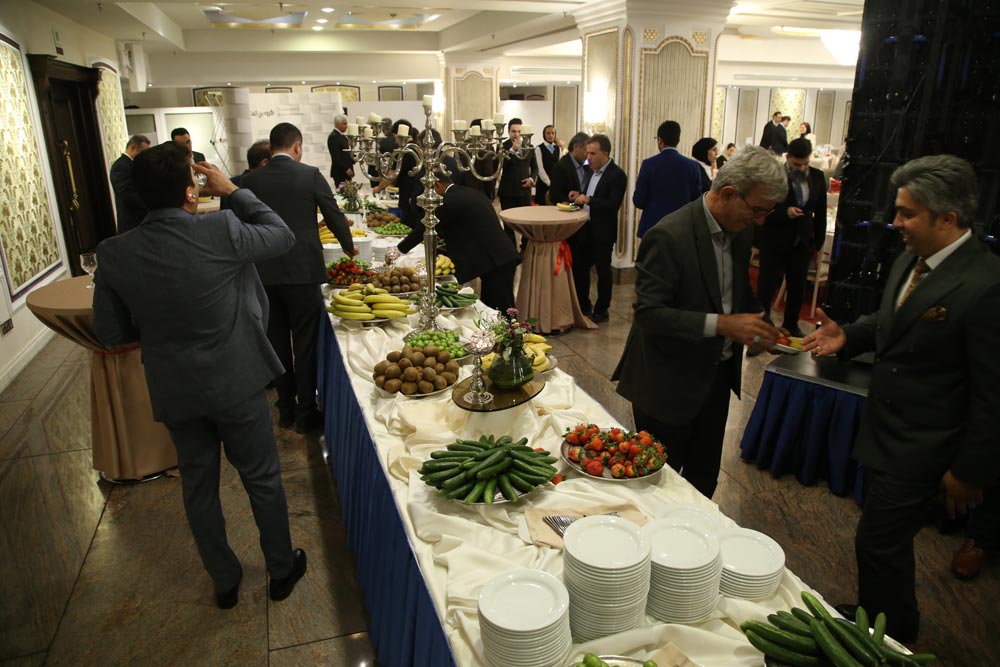 پنجمین گردهمایی توزیعکنندگان آجرنسوز نما آذرخش خرداد 1404